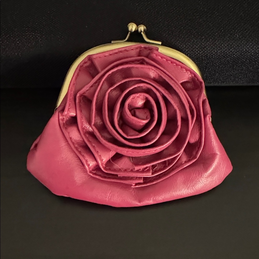 Vintage LuLu Rose Kiss-Lock Coin Purse - Deep Pink EUC